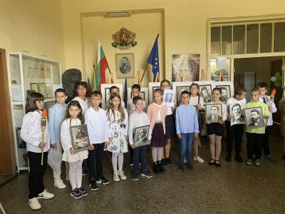 В навечерието на 1 ноември 1