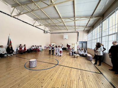 Апостола в премеждие-драматизация на учениците от втори клас 3