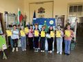 Награждаване на участниците в конкурса "Коледни вълшебства" - ОУ Христо Ботев - Черноморец