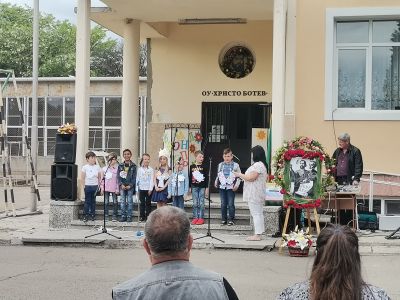 24 май Ден на българската просвета и култура и славянската писменост 7