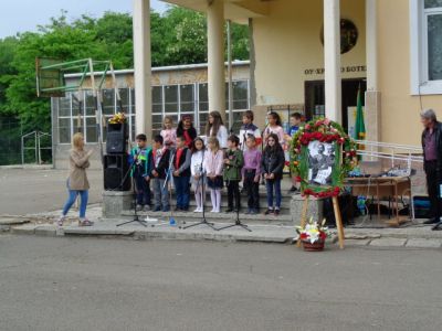 24 май Ден на българската просвета и култура и славянската писменост 8